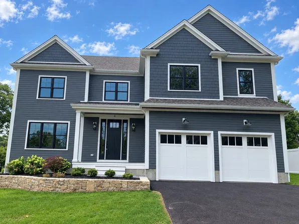 18 Avon Cir, Needham, MA 02494