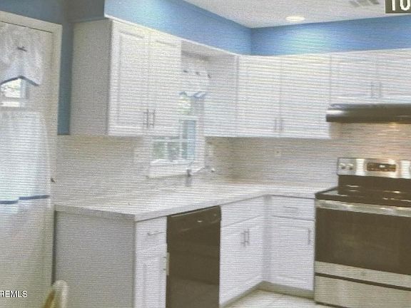 3rd image of 1091 Argyll Circle #B