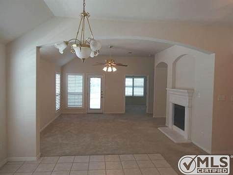 3rd image of 4901 Carrotwood Dr