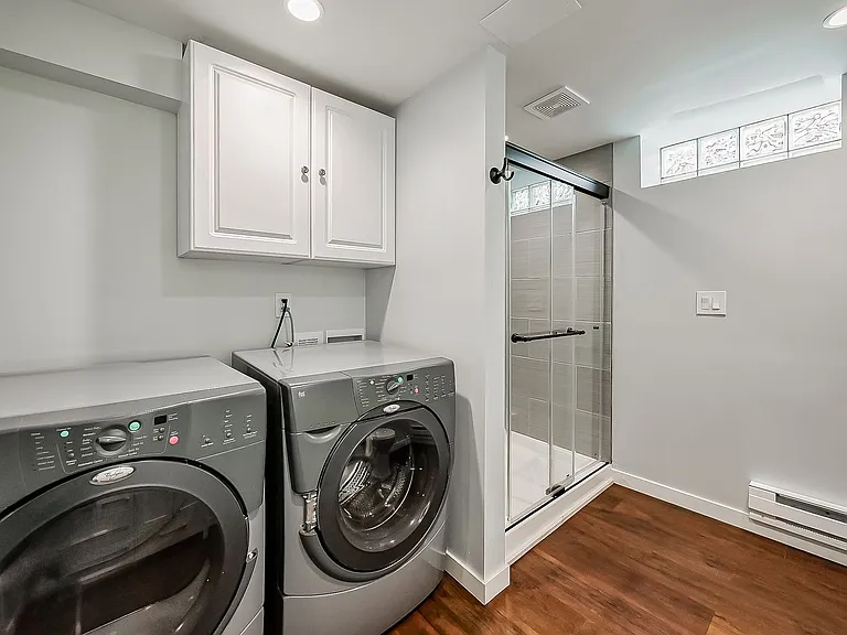 21530 Olmstead St — Photo 24