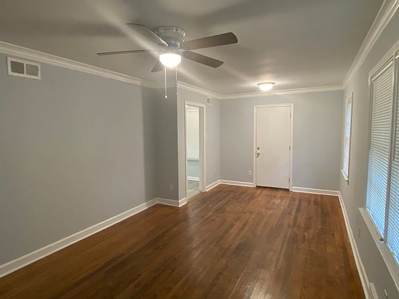 4th image of 535 Jeanne Dr