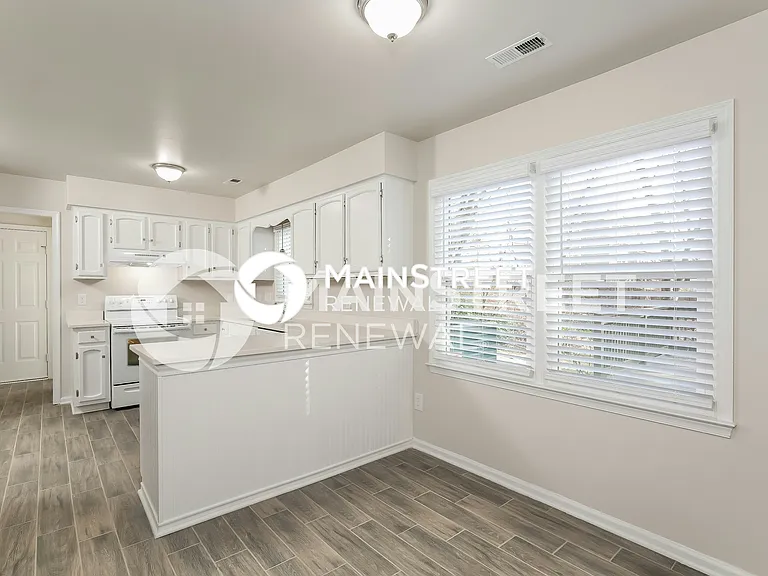 WM - Breakfast Nook