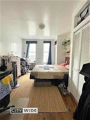 5th image of 463 Columbus Ave #8