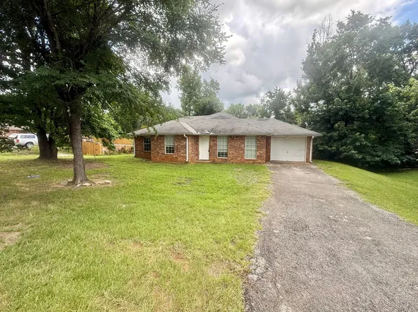 10473 Westridge St, Tyler, TX 75709