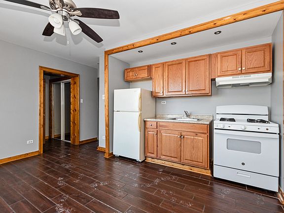 5th image of 6314-16 S Troy St #6314-404
