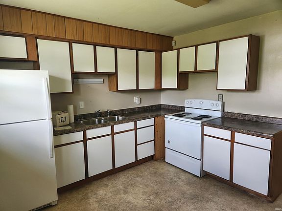 4th image of 1208 S Fullhart Dr