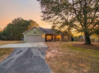 3920 Rosebud Rd, Loganville, GA 30052