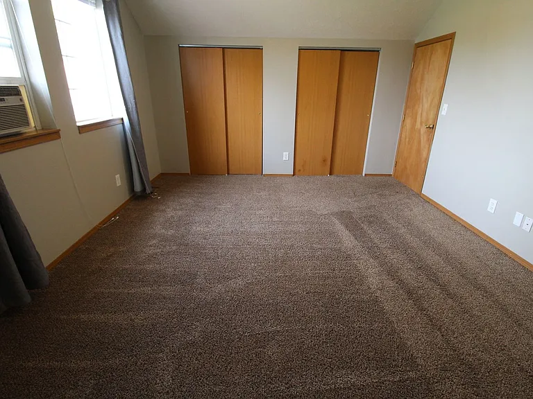 2217 N Hamilton St — Photo 11