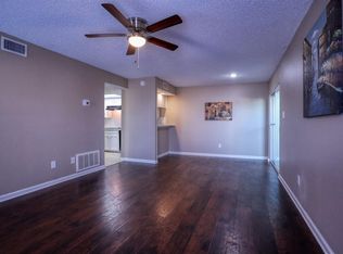 413 Lakeway Dr APT 3, Lake Dallas, TX 75065