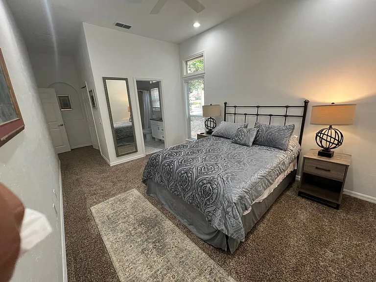 9431 SW 38th Ln — Photo 11