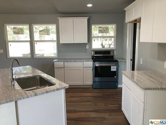 5th image of 2792 Woodcrest Dr