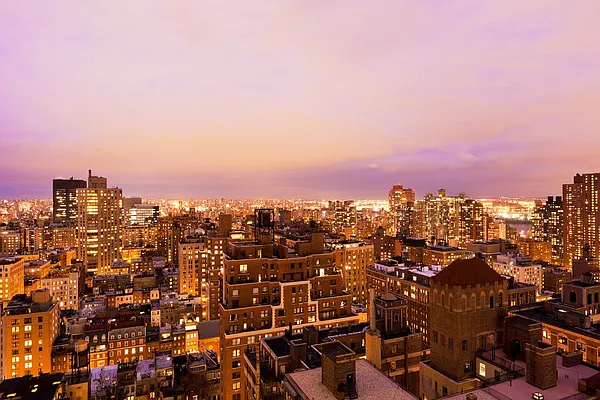 Sold by Sloane Square | media 6