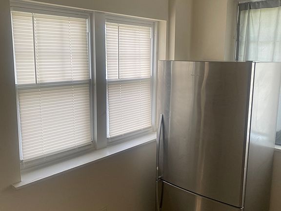3rd image of 1707 Belfield Ave Floor 1