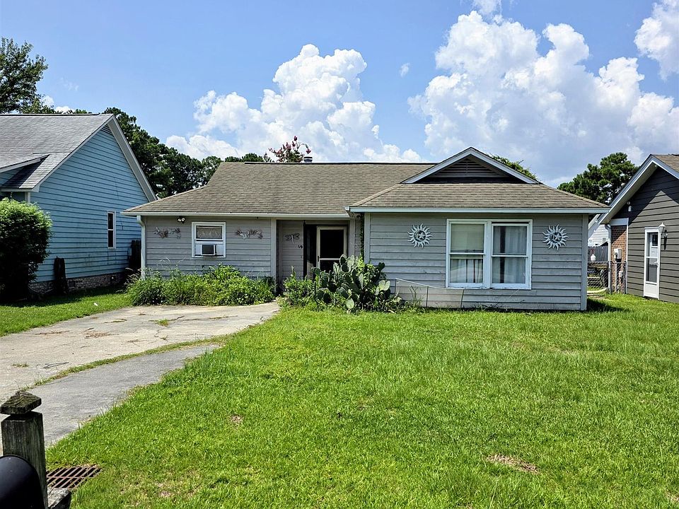 1st image of 19 Indian Oak Ln.