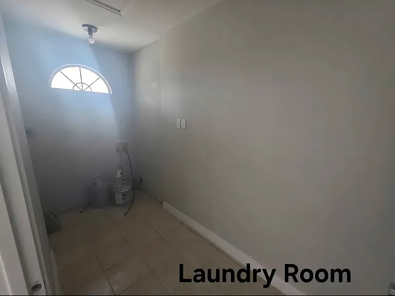 5511 Comanche Dr — Photo 4