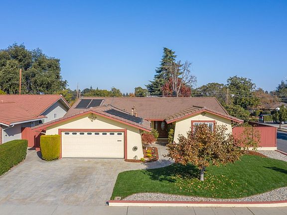 2nd image of 961 Sara Ave