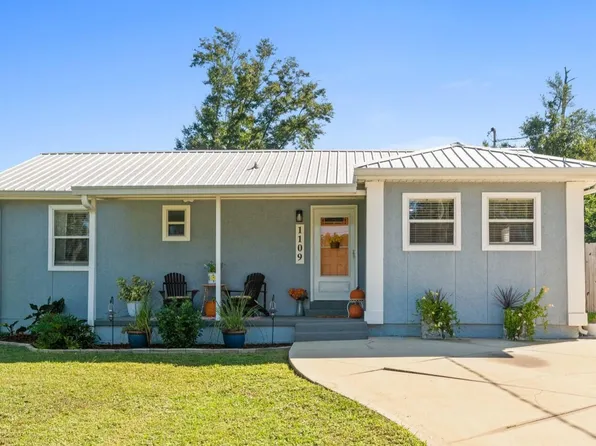 1109 Minnesota Ave, Lynn Haven, FL 32444