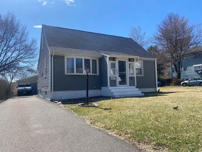 21 Mansfield Avenue, New Britain, CT, 06051