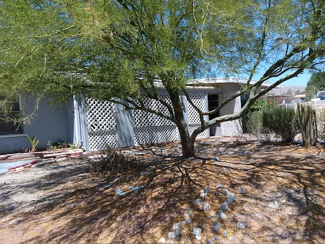 2 bed, 974 sqft, $1,895 — Photo 2