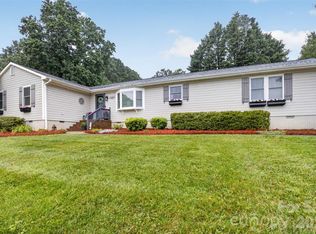 21334 Sandy Cove Rd, Cornelius, NC 28031