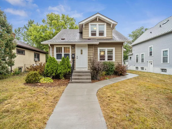 1689 Iglehart Ave, Saint Paul, MN 55104
