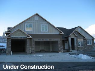 4022 W Shinnerock Dr, South Jordan, UT 84095