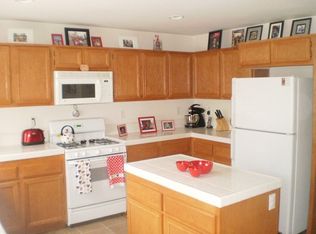 28421 White Oaks St, Menifee, CA 92585