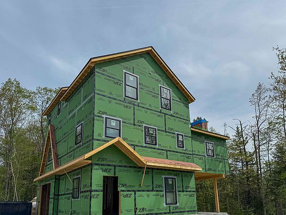 3rd image of 100 Sawyer Hill Road