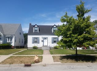 1436 Parkview Ave, Whiting, IN 46394