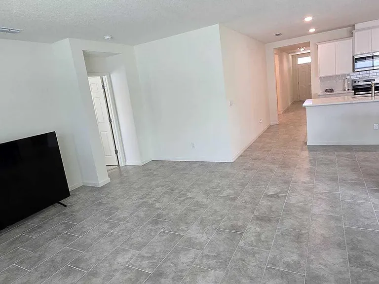 528 Seafoam Cir — Photo 20