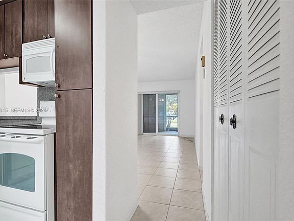 4th image of 3180 Holiday Springs Blvd #5-109