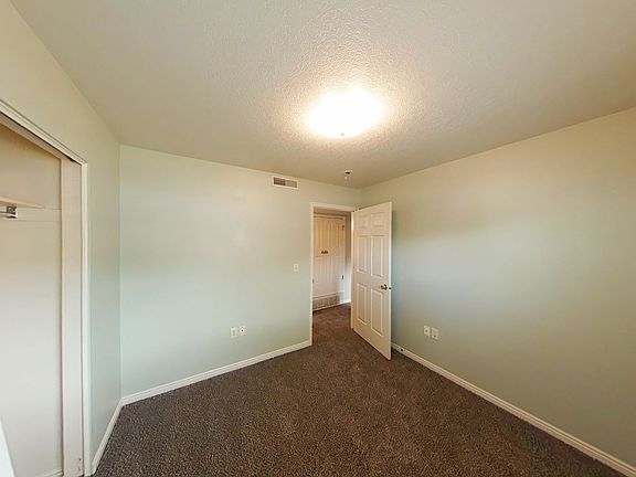 3rd image of 1226 W 1420 N