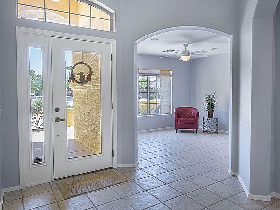 3rd image of 3124 N Couples Dr