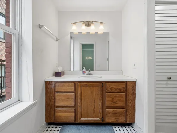 152 6th Street image 10 of 16