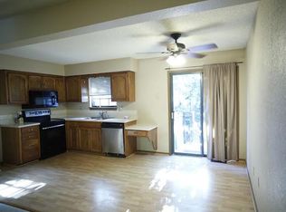 111 NE Churchill St, Lees Summit, MO 64086