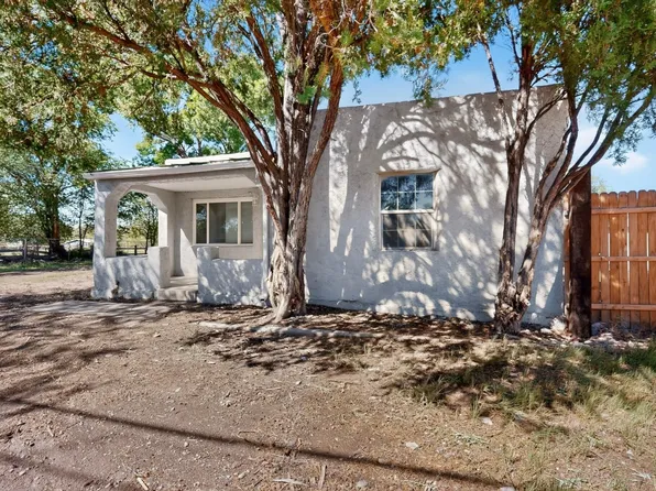 2806 Highway 47, Los Lunas, NM 87031