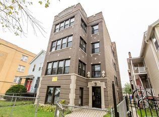 3049 W George St #0, Chicago, IL 60618