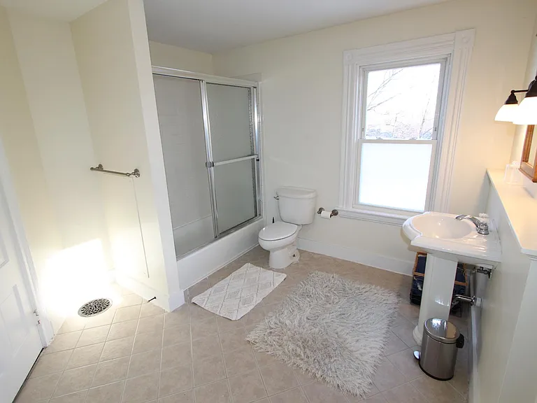 Full Bathroom - Second Floor