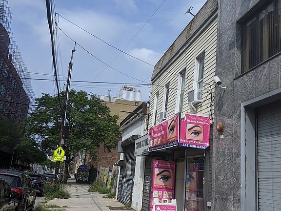 4th image of 14-47 Broadway #4