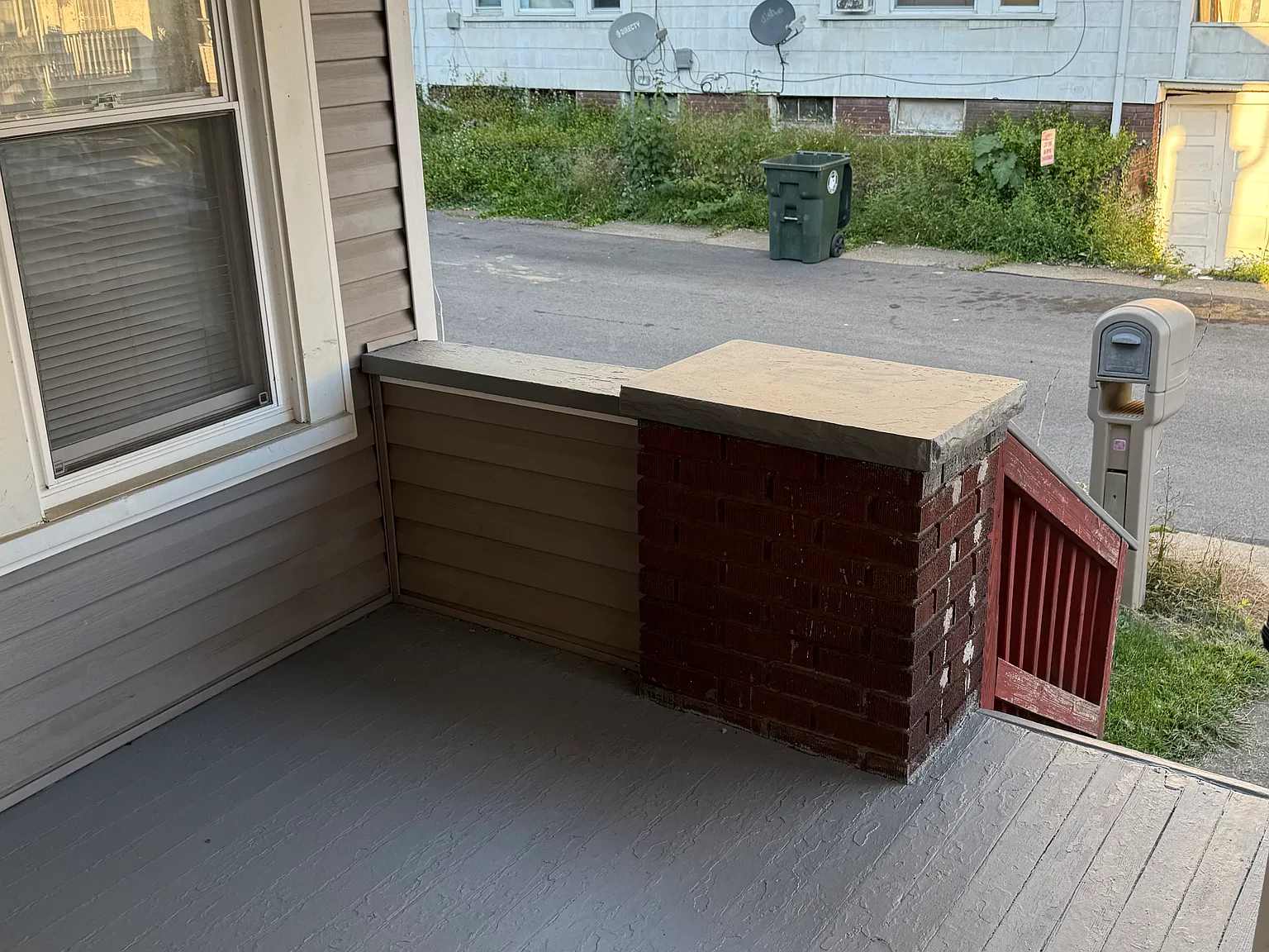 3 bed, 1325 sqft, $1,000 — Photo 4