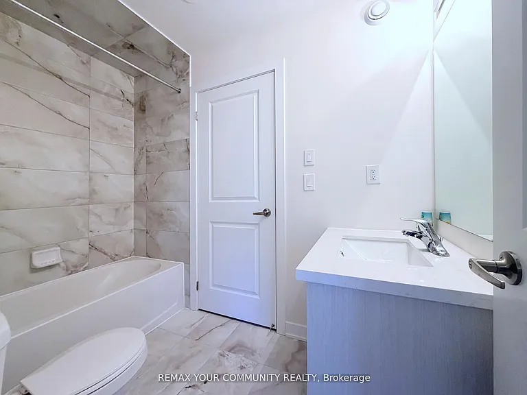 15100 Yonge St #106 — Photo 16