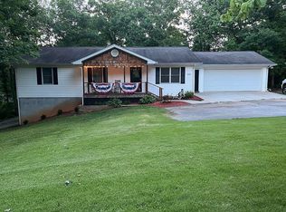 173 Circle Drive Ln, Clarkesville, GA 30523