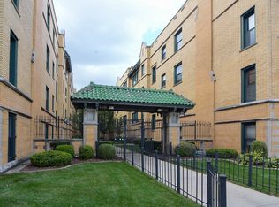 2334 N Spaulding Ave #B3, Chicago, IL 60647
