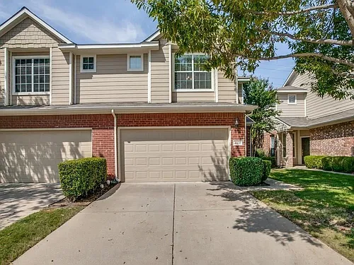 4531 Woodsboro Ln Photo 1