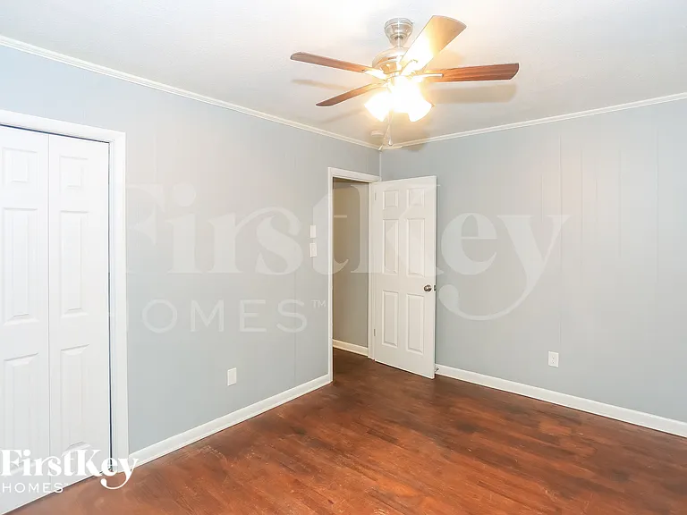 1502 Kingston Dr — Photo 11