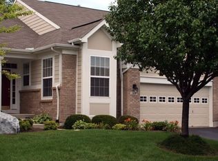 2614 Greenside Dr, Dayton, OH 45431