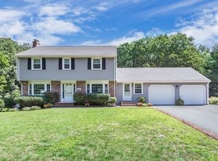 205 Jordan Rd, Franklin, MA 02038