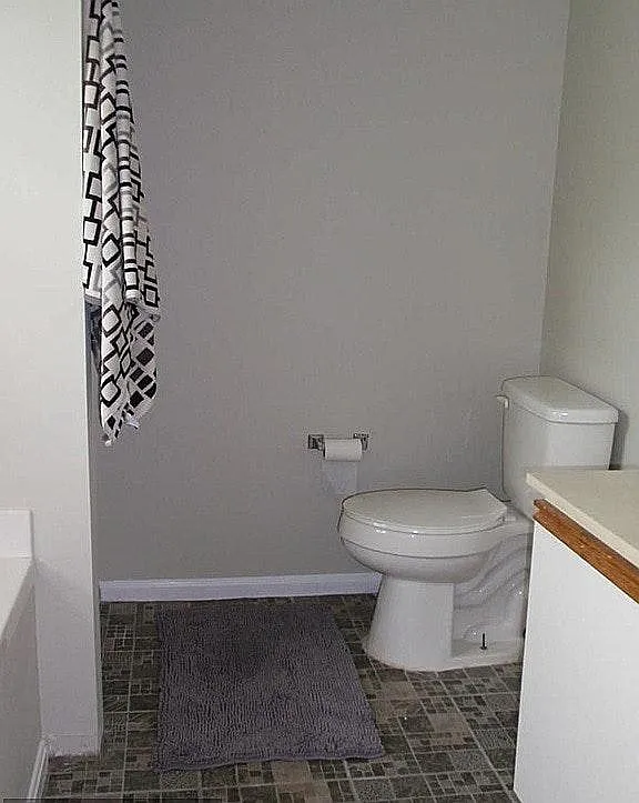 Building Photo - 46647 Brownwood Sq