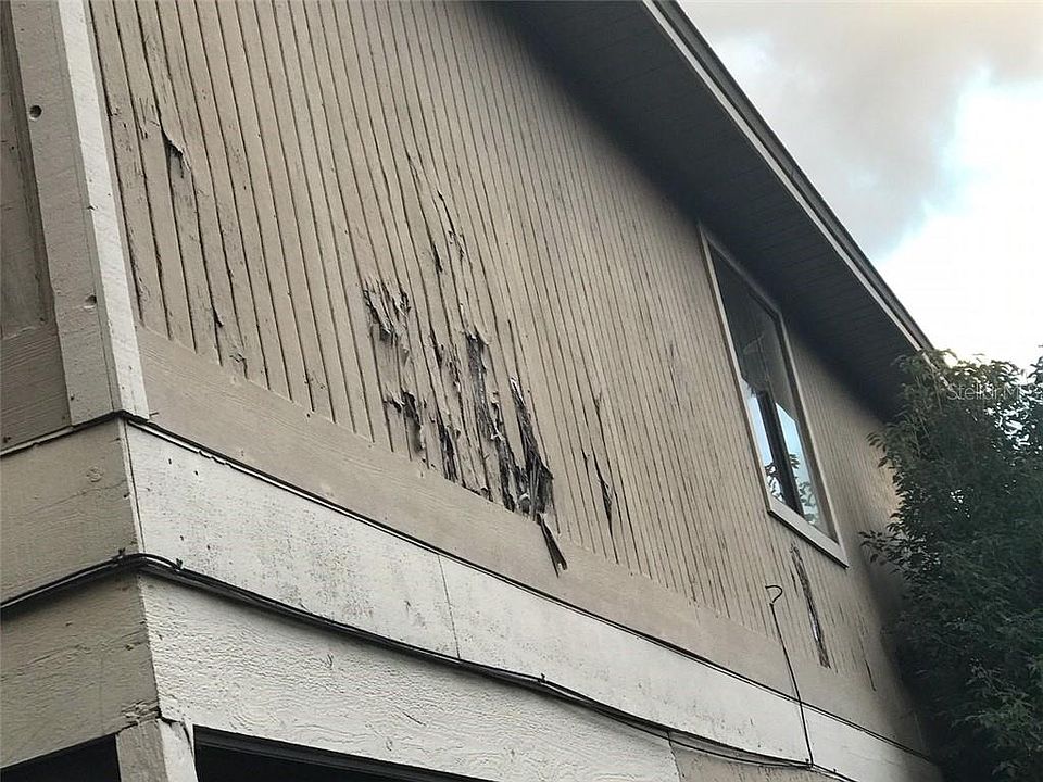 2nd image of 3026 Queens Gate Rd