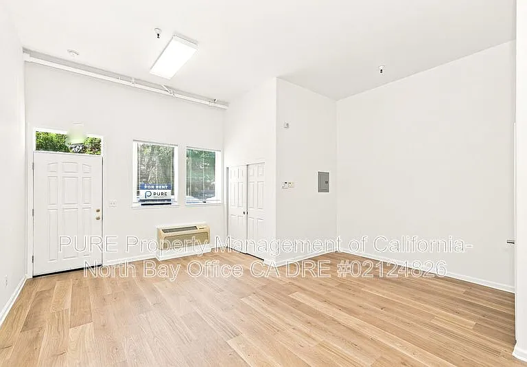 154 Railroad Ave #B — Photo 7